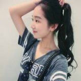 别再提及爱情离我太远 复古长发女生头像