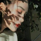 先说爱的先不爱，后动心的不死心。 ​​​